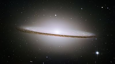 M104_ngc4594_sombrero_galaxy_hi-res